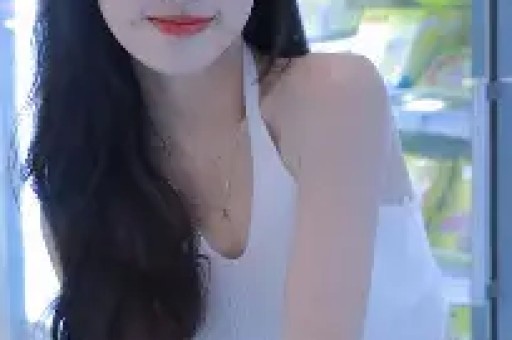 天价穿搭引全网哗然！梅根单品溢价离谱带货人设彻底翻车遭全网质疑