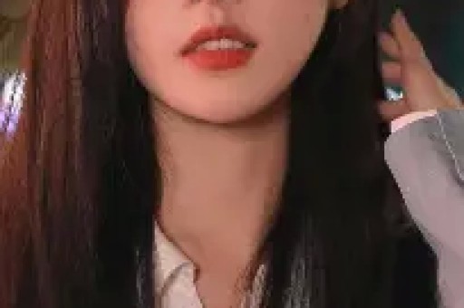大湾区晚会引发争议！徐小凤疑似假唱曾是经典歌曲天后！